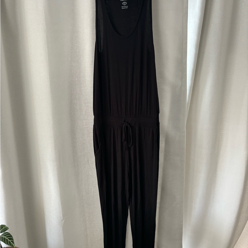 Black V-Neck Sleeveless Jumpsuit with Relaxed Fit